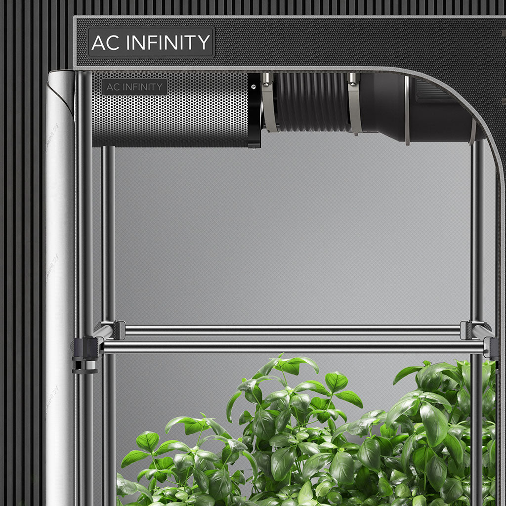 AC-Infinity-Growzelt-Verstaerkungsstangen-in-Anwendung-Detailaufnahme