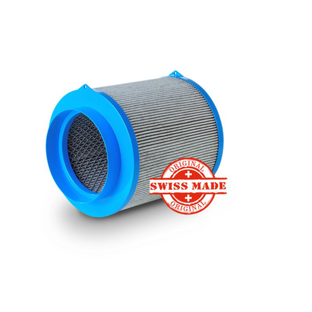 Originaler CarbonActive HomeLine Filter aus der Schweiz, ausgestattet mit blauen Flanschen und geriffelter Filteroberfläche, geeignet für einen Luftdurchsatz von 500 m³/h und einem Flanschdurchmesser von 200 mm.