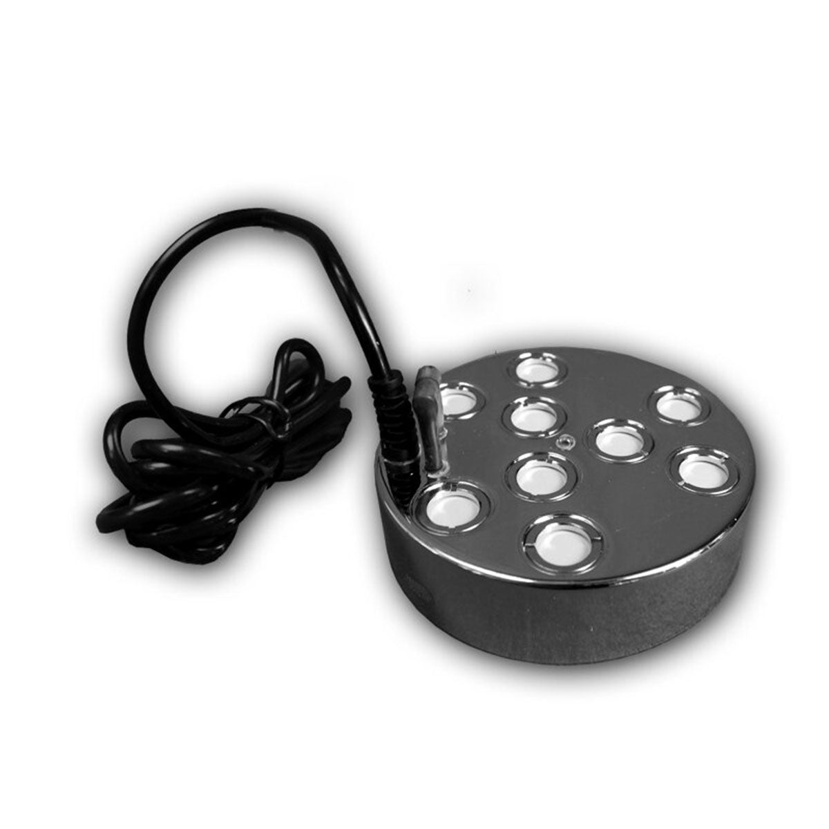 Taifun Fog Machine IX Nebler mit neun leistungsstarken Düsen und schwarzem Netzkabel.